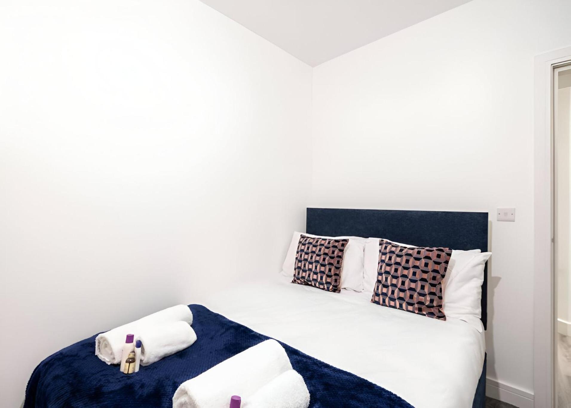 Appartamento Cozy Vibes Refined 2Br Flat Bury  Esterno foto