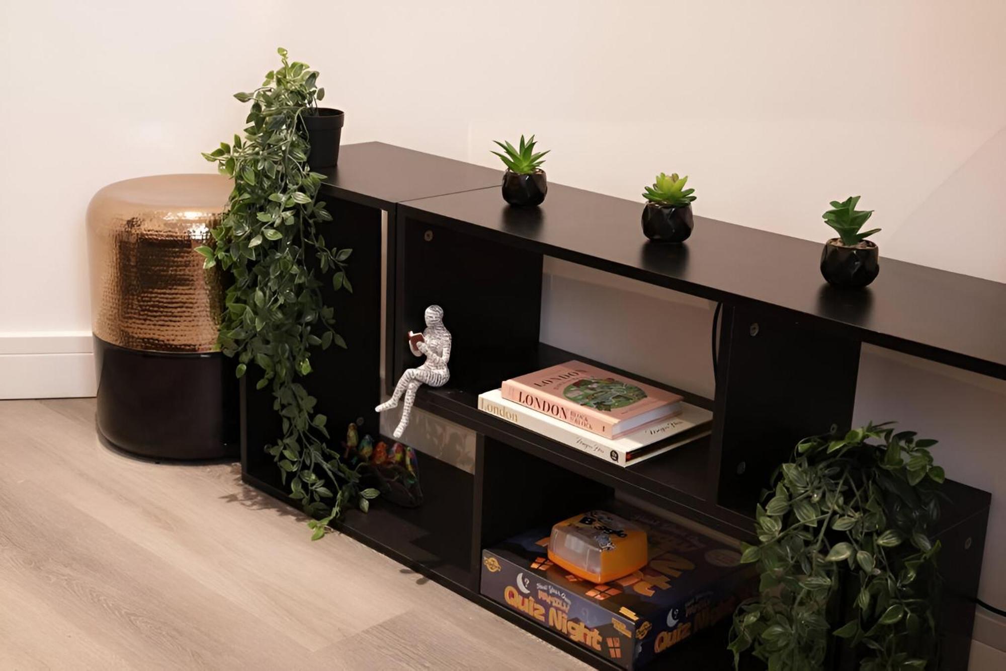 Appartamento Cozy Vibes Refined 2Br Flat Bury  Esterno foto